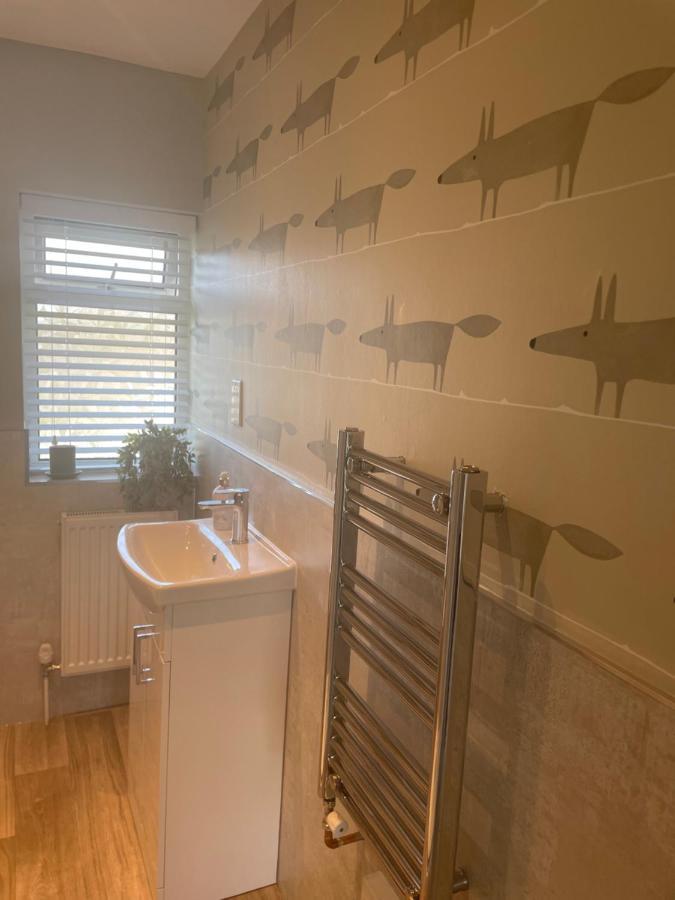 Lovely Flat Set In Parish Boundary Of Instow Apartment ภายนอก รูปภาพ